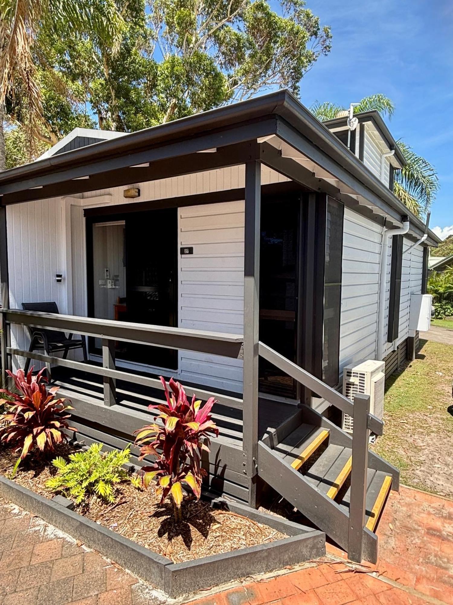 Shelly Beach Holiday Park Entrance Exteriör bild